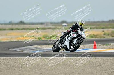 media/Apr-18-2025-TrackDaz (Fri) [[45f5874c44]]/C Group/Session 1 (Turn 7)/